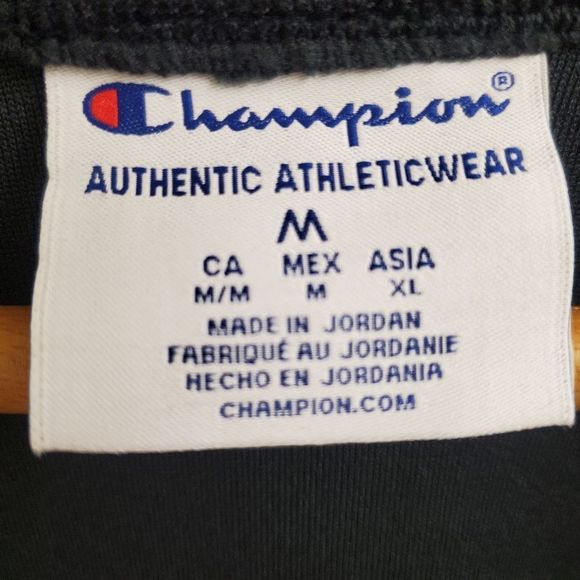 🤩New with tags champion sherpa sweater size men's medium - Picture 7 of 7